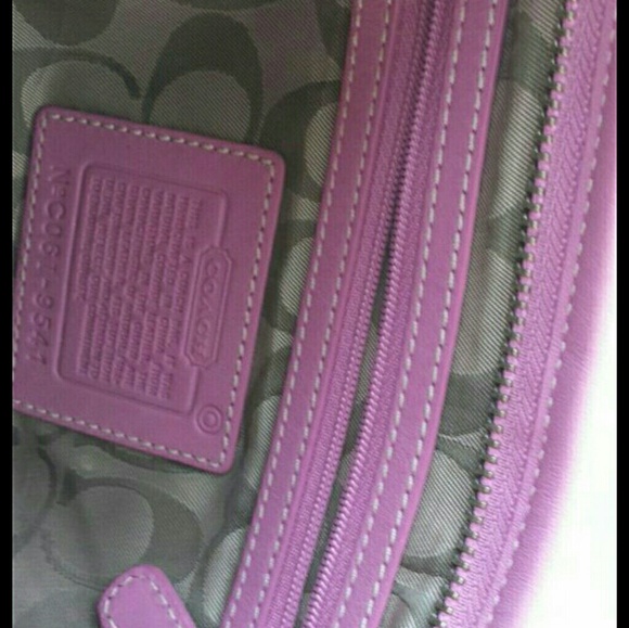Coach purse - Picture 1 of 4